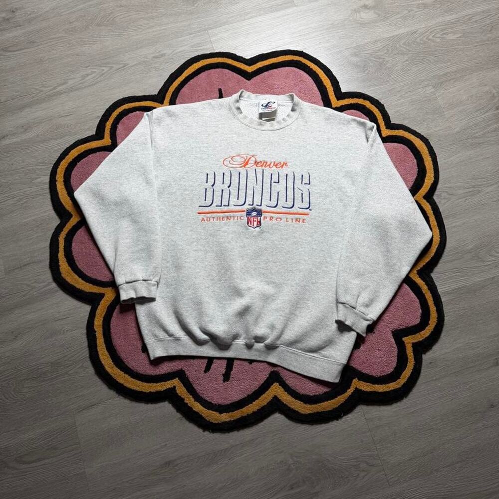 Vintage 90’s Logo Athletic Denver Broncos Pro Line Embroidered Sweatshirt